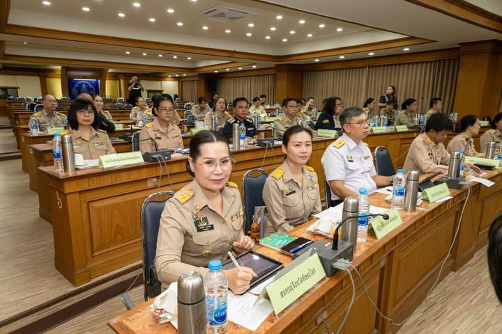title - ส.ป.ก.พิษณุโลก เข้าร่วมประชุมคณะกรมการจังหวัดและหัวหน้าส่วนราชการ ติดตามการขับเคลื่อนงานสำคัญ เตรียมพร้อมรับมืออุทกภัยและขับเคลื่อนนโยบายจังหวัด